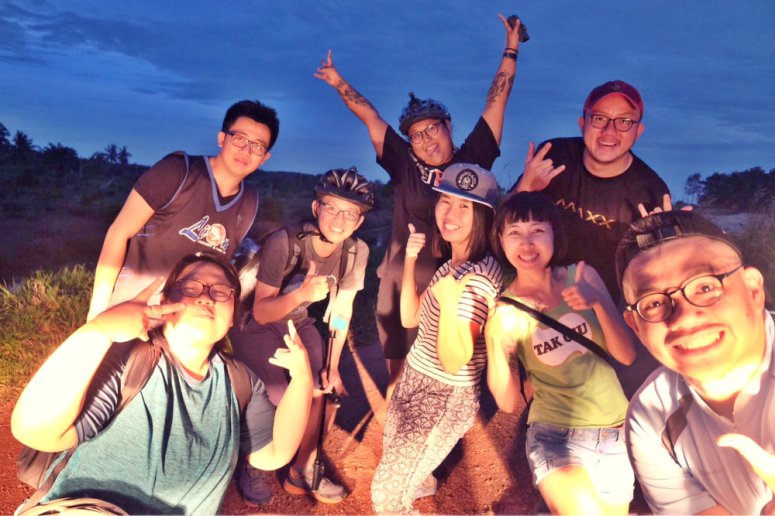 Malaysia Johor Batu Pahat Travel Tourist Attractions Koris Senggarang Batu Pahat Seaside Scenic Sports Raymond Ong Effye Media Online Advertising Website Development A35