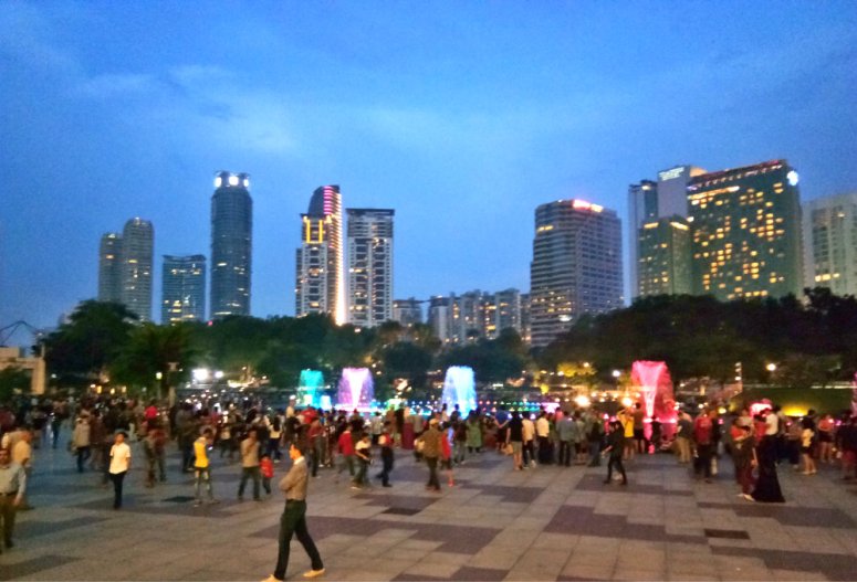 Malaysia Kuala Lumpur Malaysian Philharmonic Orchestra Maurice Steger Conductor and Recorder Bach The Brandenburg Concertos II and IV Handel Almira Sammartini Raymond Ong Effye Ang Media