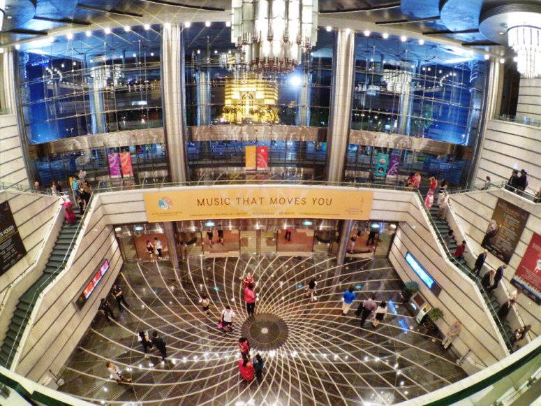 Malaysia Kuala Lumpur Malaysian Philharmonic Orchestra Maurice Steger Conductor and Recorder Bach The Brandenburg Concertos II and IV Handel Almira Sammartini Raymond Ong Effye Ang Media