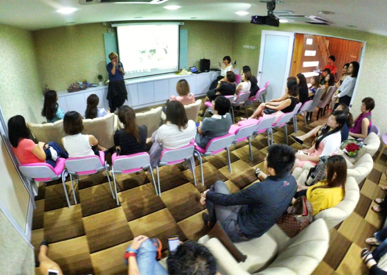 Malaysia Johor Johor Bahru Jess Mok Women Talk 女人行 Datin Sri Dato Cynthia Kathy Teng Beaute Mori Joan Cheong Rongen 張柔恩老師 Raymond Ong Effye Ang Joey Kher A13 Web Delopmen