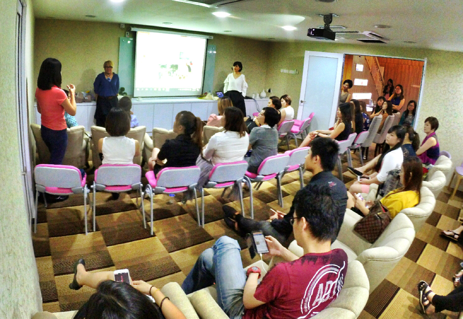 Malaysia Johor Johor Bahru Jess Mok Women Talk 女人行 Datin Sri Dato Cynthia Kathy Teng Beaute Mori Joan Cheong Rongen 張柔恩老師 Raymond Ong Effye Ang Joey Kher A15 Web Delopmen