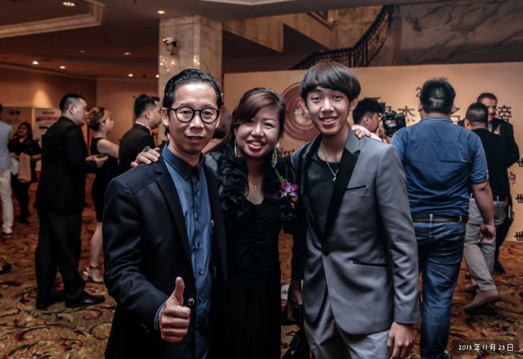 Raymond Ong Precious Photo Record - Elton Law Alfred Law Karen Genesis Magazine Advertising A07